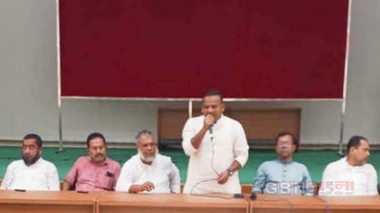 ফ্যামিলি কার্ড কার্যক্রমে স্বচ্ছতা ও সঠিক তথ্য সংগ্রহ নিশ্চিতকরণে মতবিনিময় 
