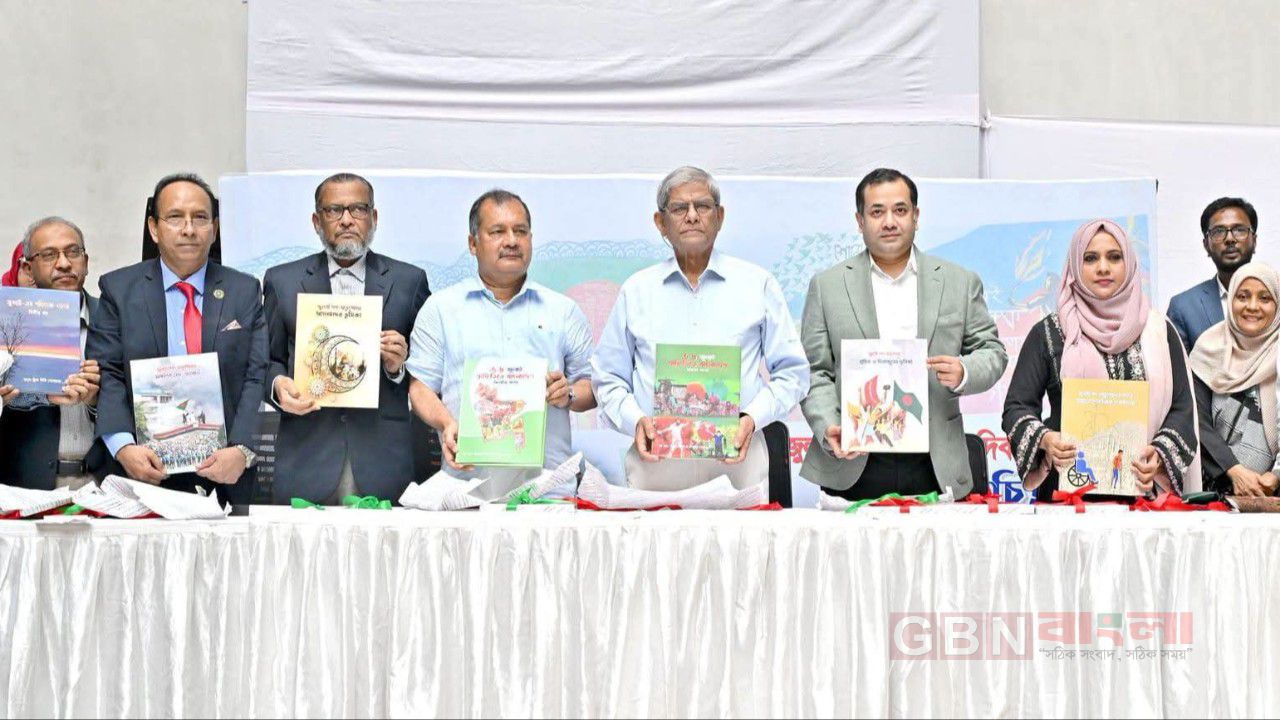 পরিবর্তনের দাবি উঠলেই এ দেশের মানুষকে প্রাণ দিতে হয়েছে: স্থানীয় সরকার মন্ত্রী