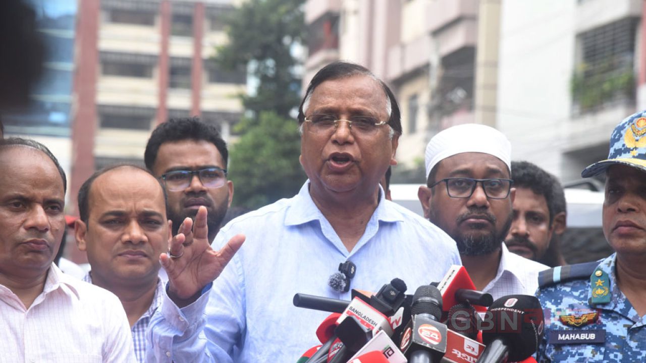 সড়ক-ফুটপাত দখলকারীদের কোনো ছাড় দেওয়া হবে না: ডিএসসিসি প্রশাসক