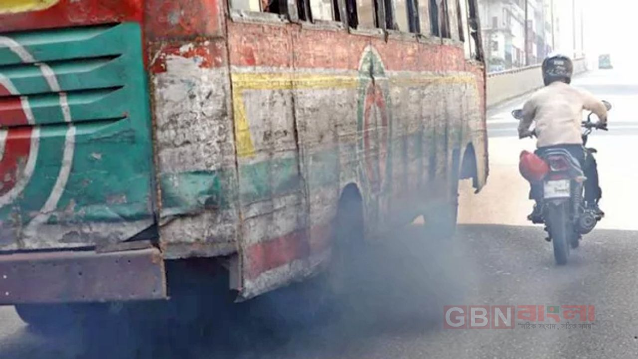 রাজধানীতে কালো ধোঁয়ার গাড়ি দেখলেই ব্যবস্থা নেবে ডিএমপি