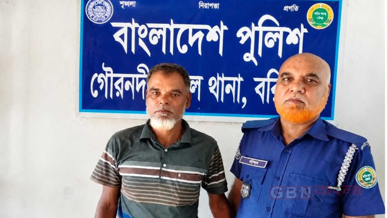 গৌরনদীতে ১০২ ইয়াবাসহ মাদক মামলার আসামি গ্রেফতার