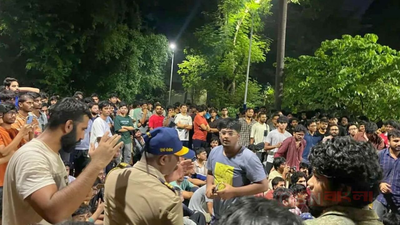 পরীক্ষায় চ্যাটজিপিটি ব্যবহার করে ধরা পড়ার পর শিক্ষার্থীর ঝুলন্ত মরদেহ উদ্ধার